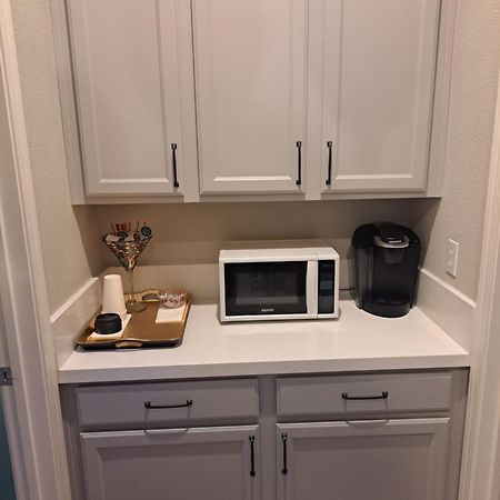 In Law Unit, 2 Bedroom Suite ローズビル エクステリア 写真