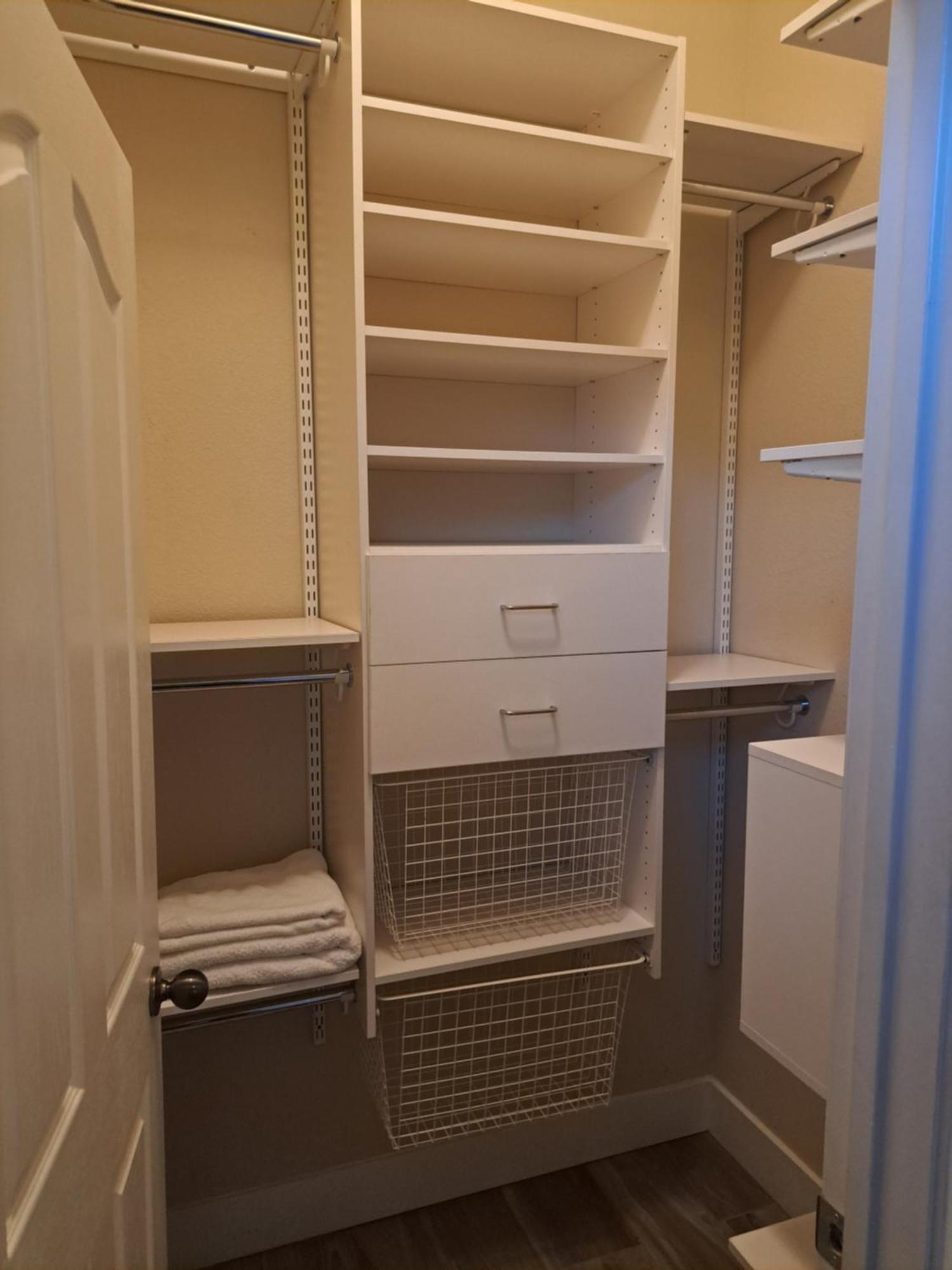 In Law Unit, 2 Bedroom Suite ローズビル エクステリア 写真